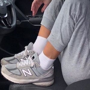 New Balance 990 V5 sneaker